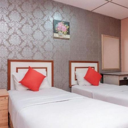 Hotel Tiara Chukai 外观 照片